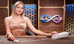 Infinite Blackjack live dealer game by Evolution